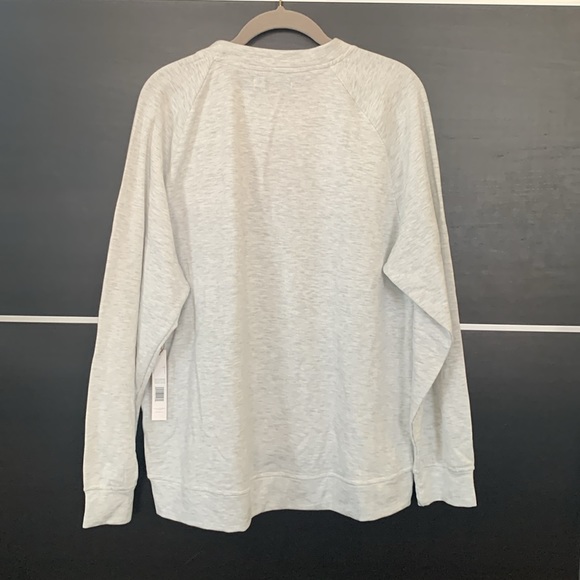 Rae Dunn Women's "PEACE LOVE HOPE" Gray Gallery Sweatshirt Cozy Ankle Socks Set - Picture 6 of 13